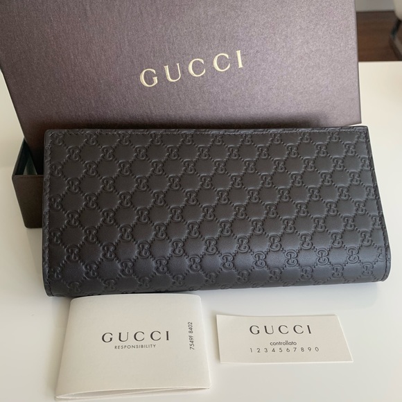 gucci vertical wallet